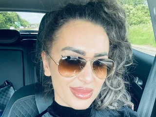 AmiRides webcam livesex profile in sex-toy cams