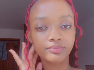blaisejazmine Young webcam from Madagascar