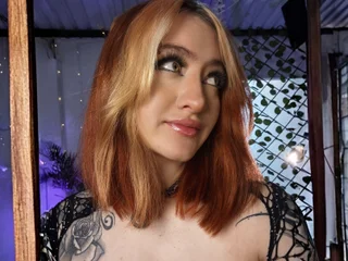 Giselxxx Piercings webcam from Mexico