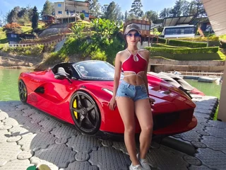 MilaWhitte webcam livesex profile in blue-eyes cams